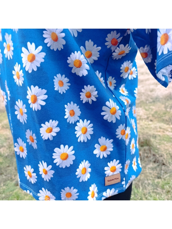 Stokrotki na niebieskim - bluzka oversize