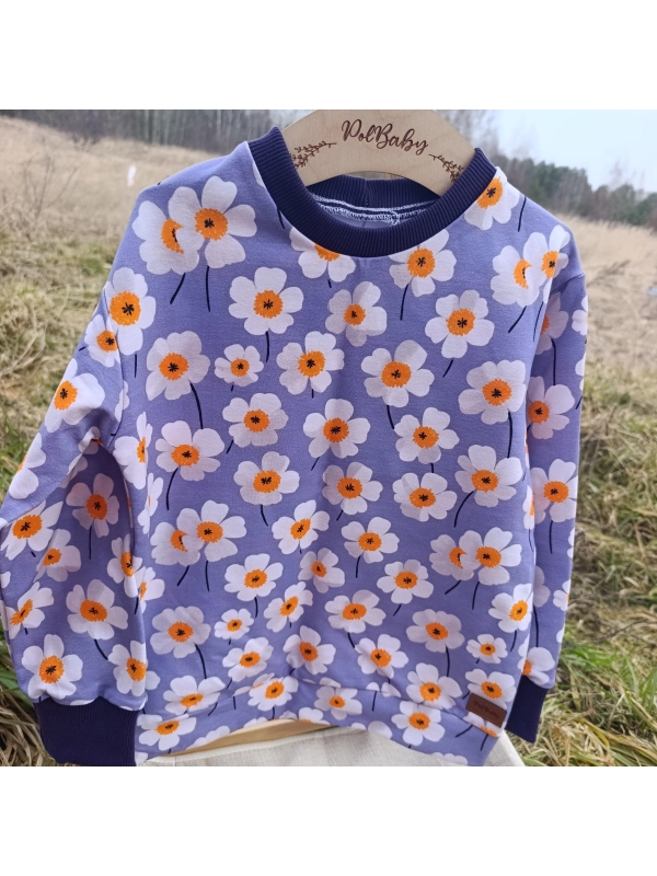 Kwiatki na fiolecie - bluza klasyczna