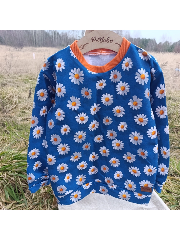 Stokrotki na niebieskim - bluza klasyczna
